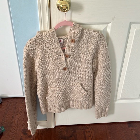 Cozy beige knit sweater - Picture 1 of 2